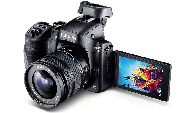 Samsung NX30 digital camera review DECOR